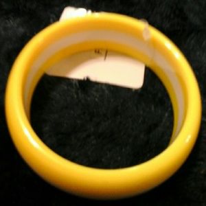 Esmor Bangle bracelet